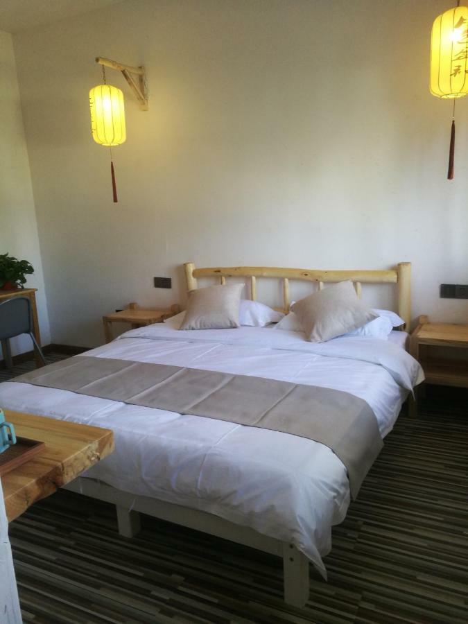 Right Here Hotel Dunhuang Eksteriør billede